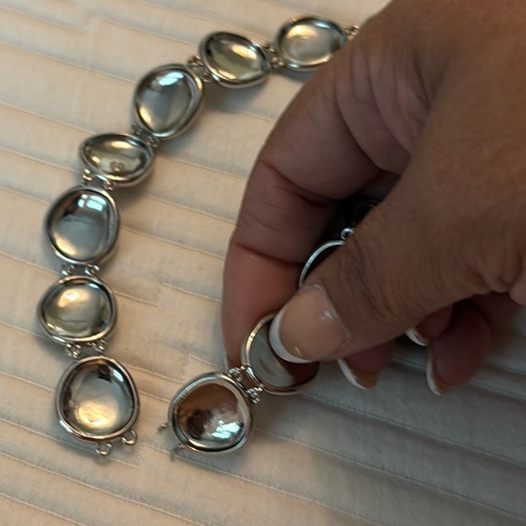 Meet your Posher, Julie - Picture 4 of 7